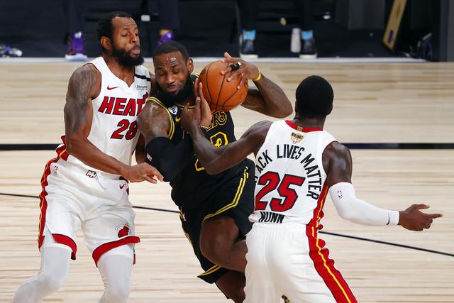 完全是个丰 完全是个丰